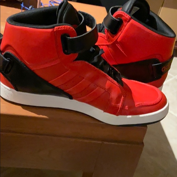 Adidas original high tops - Picture 3 of 3